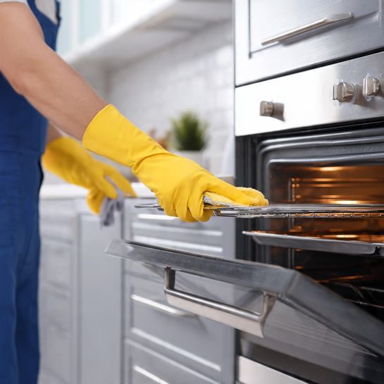 شركة تنظيف أفران سريعة بالقطيف